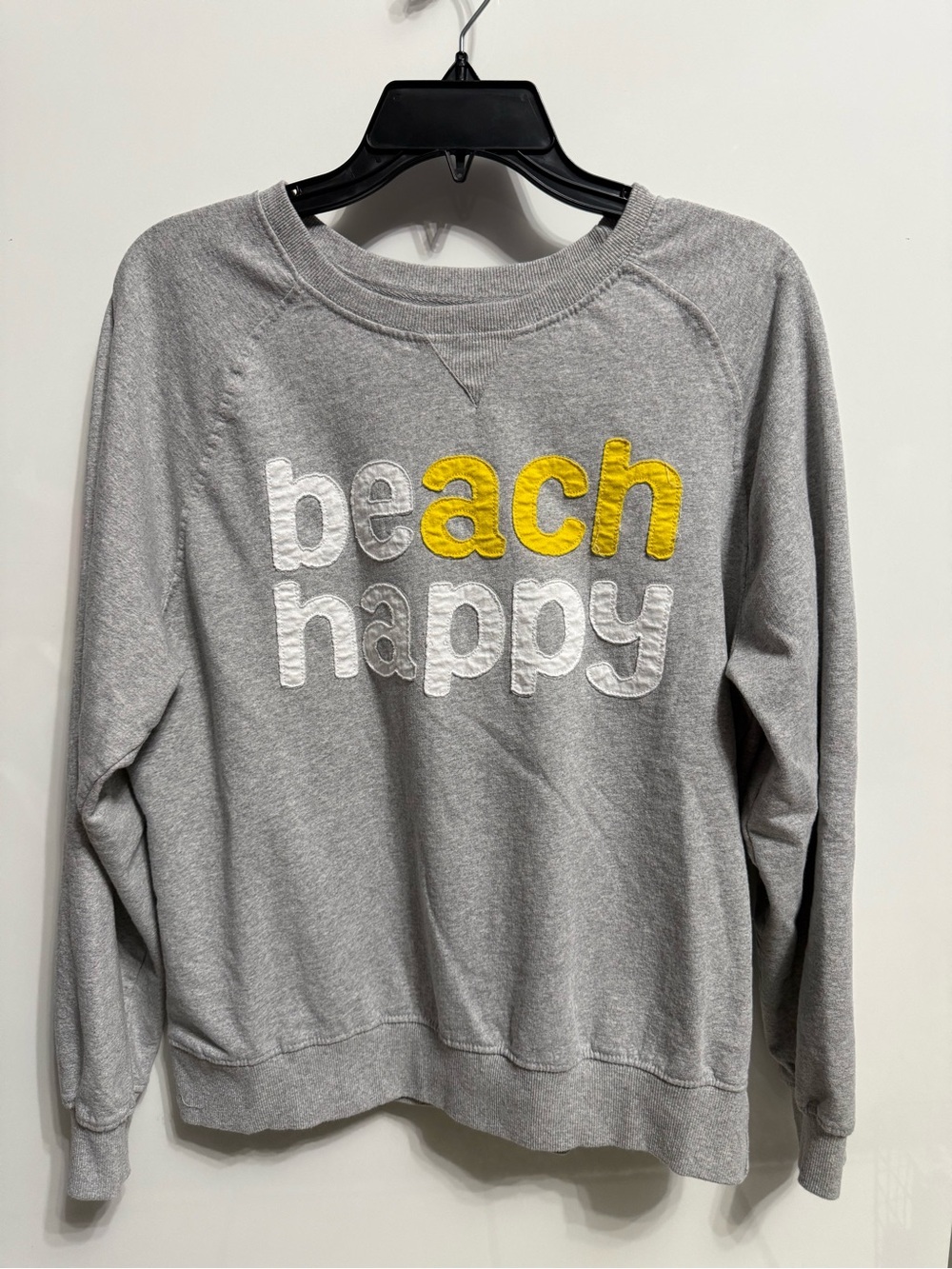 Women's Gray 'Beach Happy' Crewneck Pullover Sweatshirt